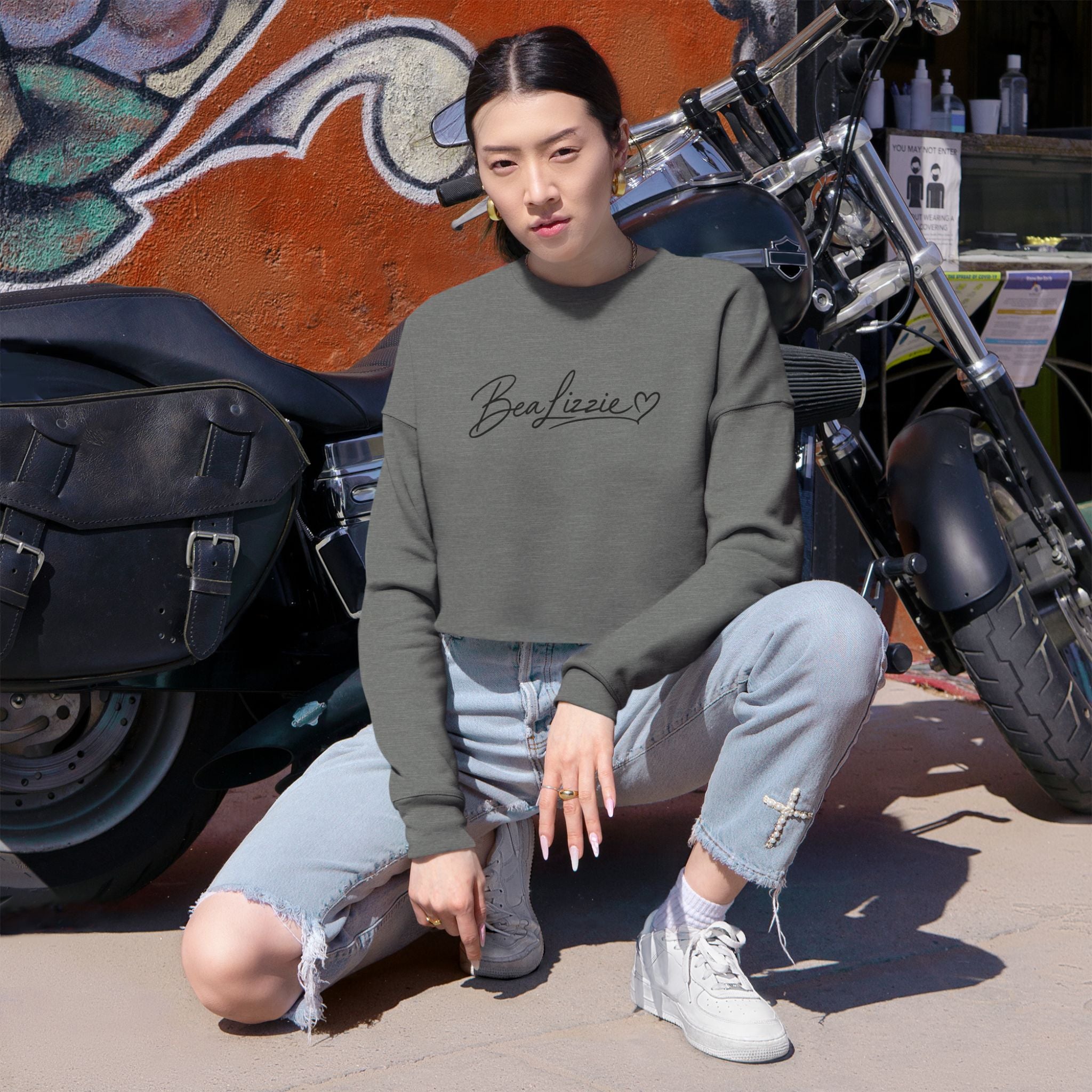Cropped Sweatshirt  'BeaLizzie'  Heart Crop Top