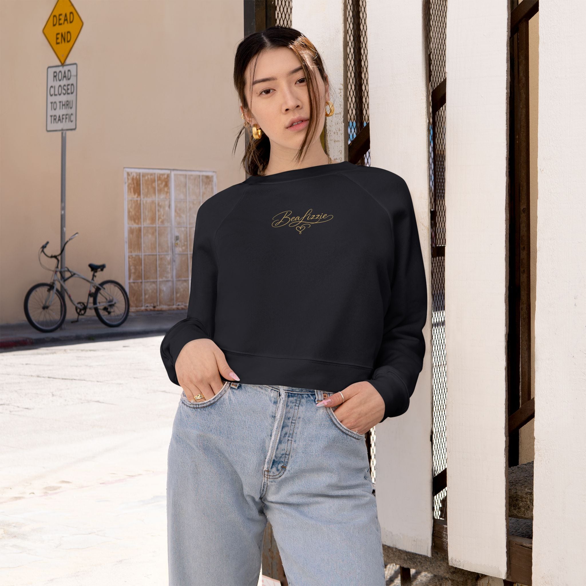 Cropped Fleece Pullover Elegant "BeaLizzie" Women's Crop Sweatshirt