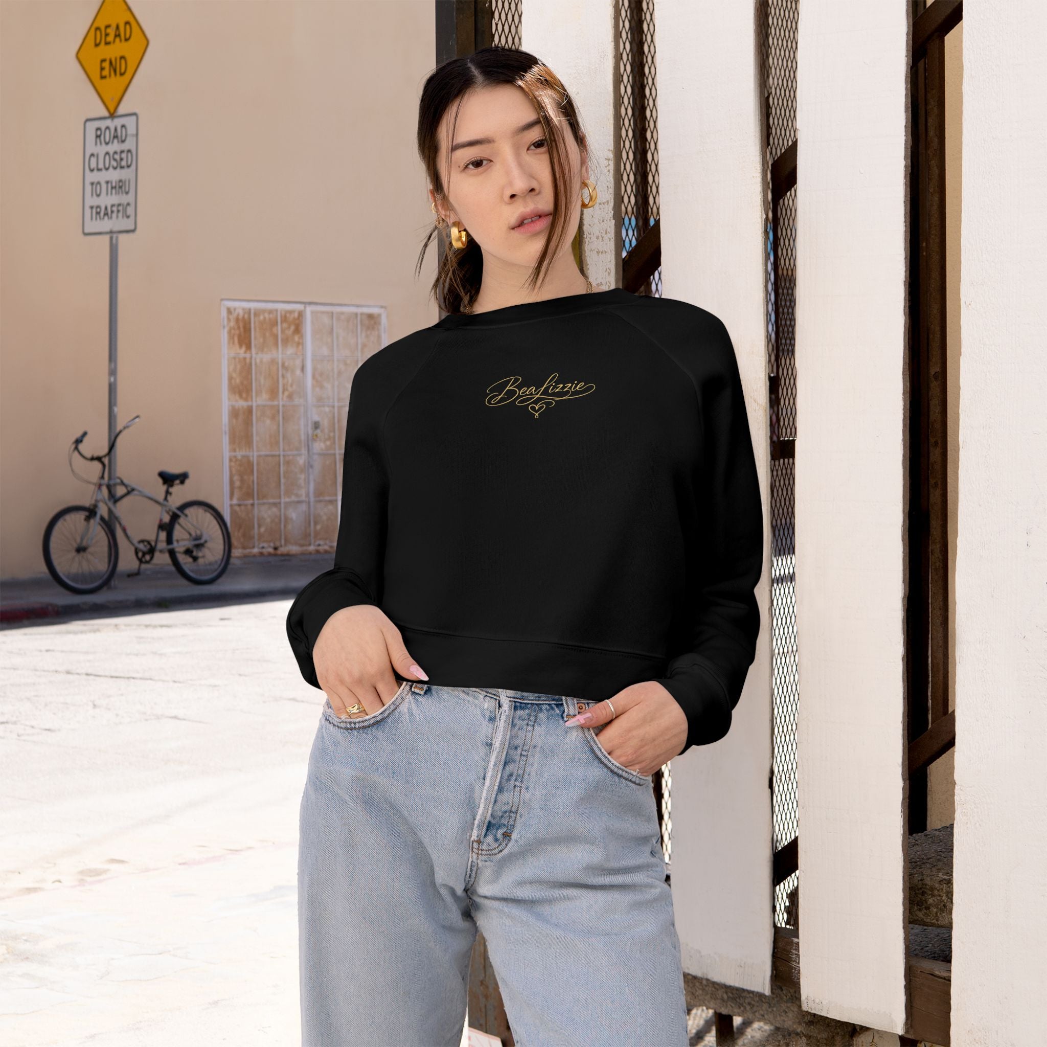 Cropped Fleece Pullover Elegant "BeaLizzie" Women's Crop Sweatshirt