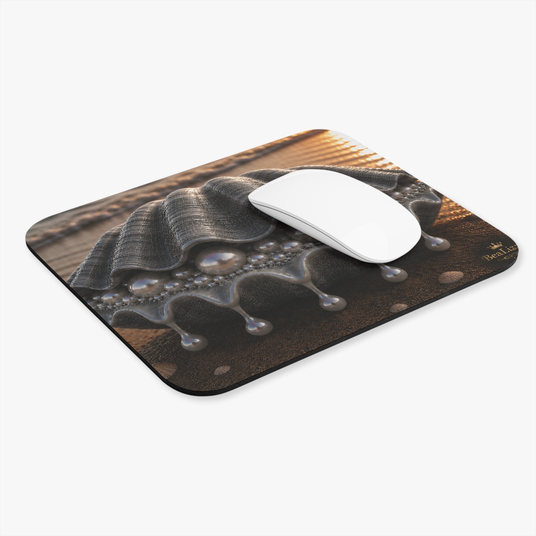 Pearl Shell Mouse Pad — Elegant Seaside Decorative Desk Mat